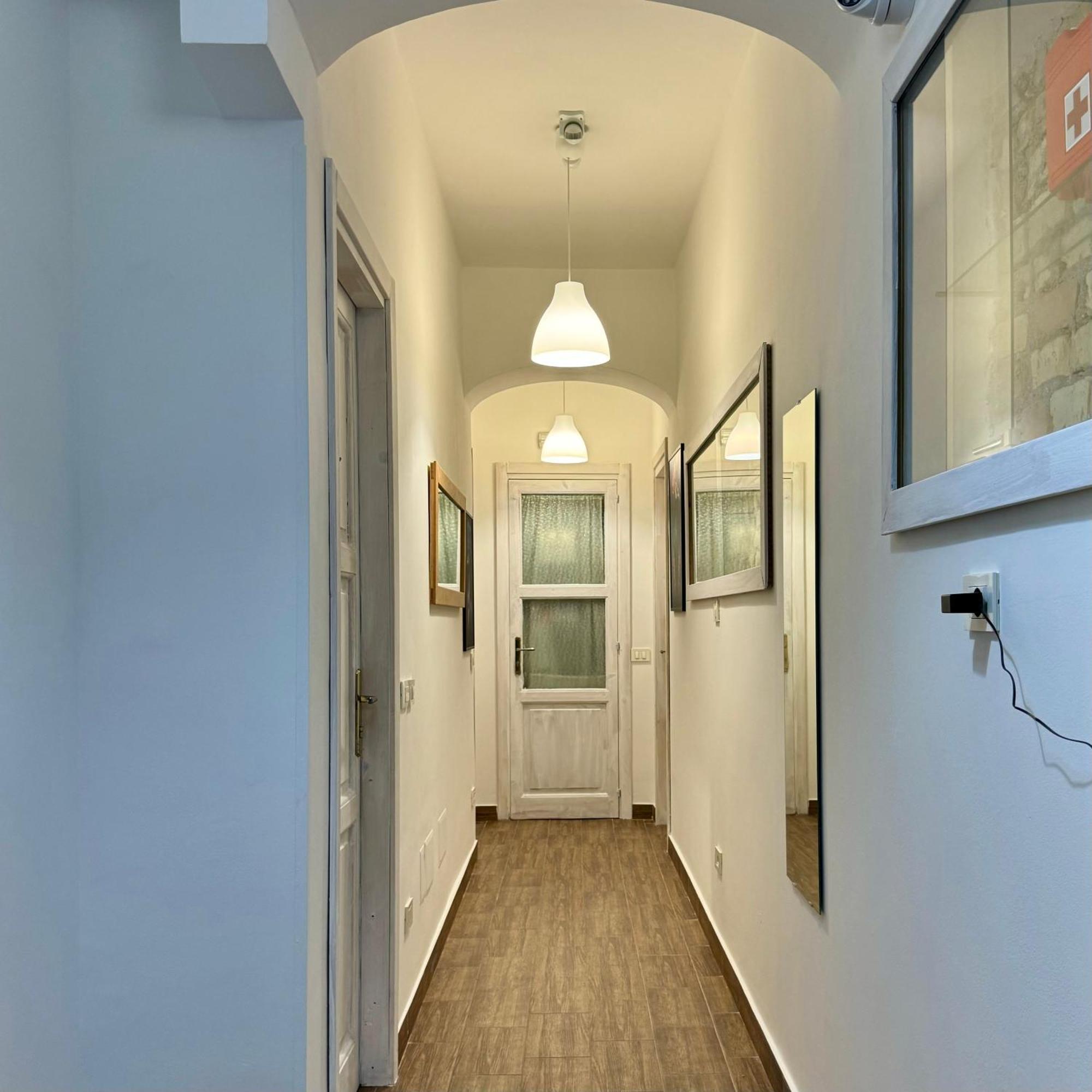 Enotria Bnb Bed & Breakfast Reggio di Calabria Bagian luar foto