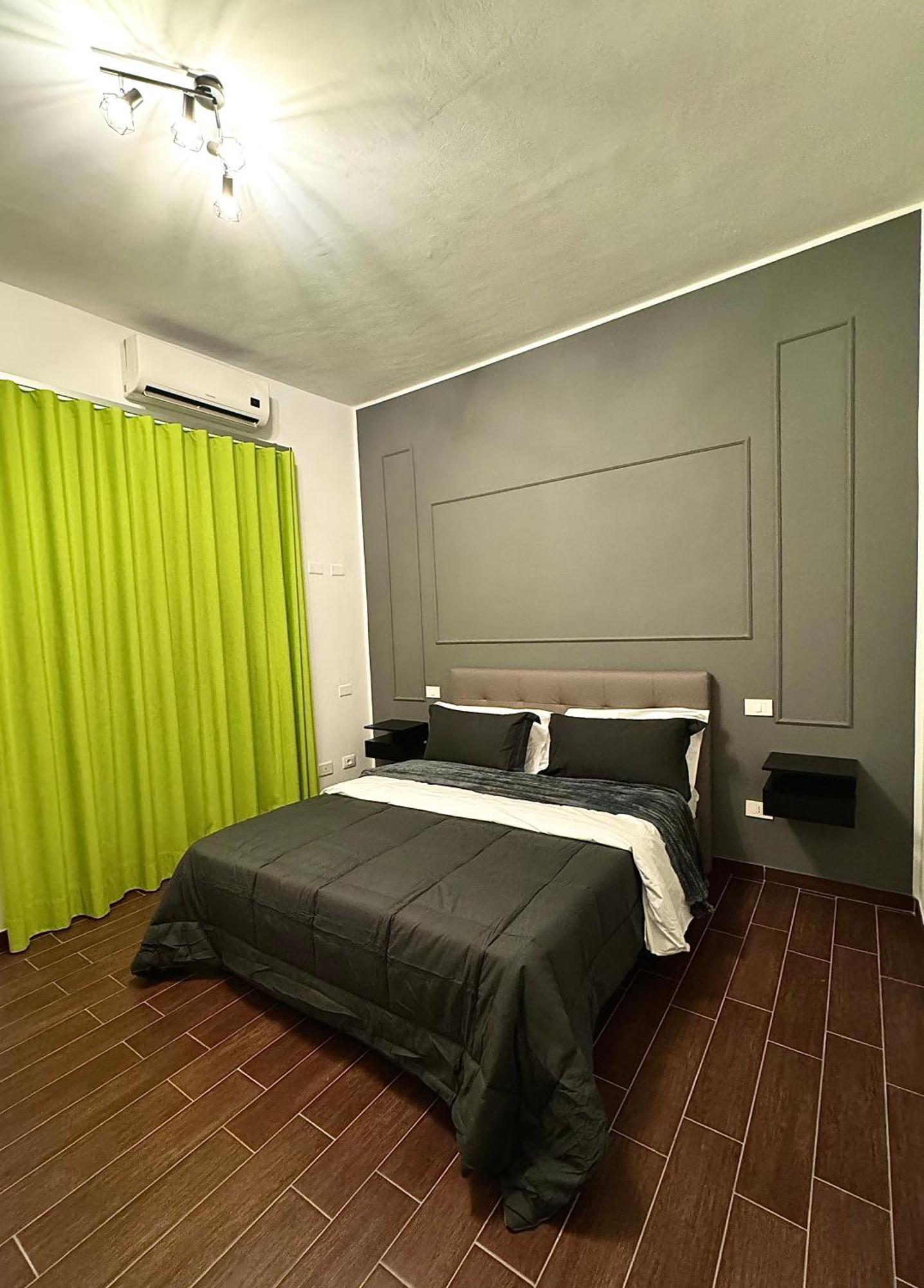 Enotria Bnb Bed & Breakfast Reggio di Calabria Bagian luar foto